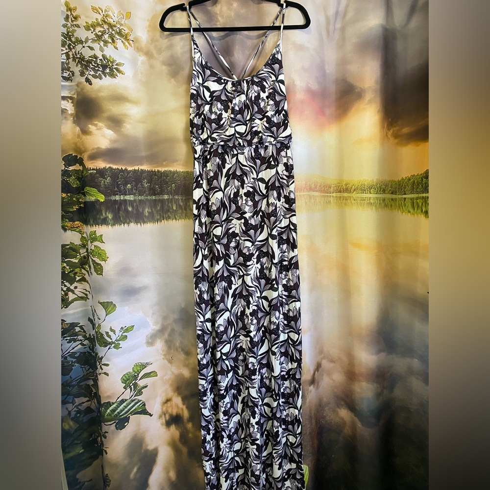 LOFT Maxi dress